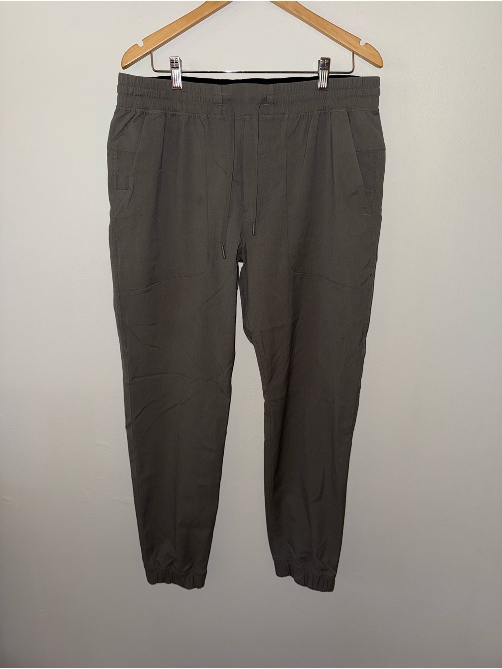 Lululemon ABC Joggers Olive Grey Warpstreme